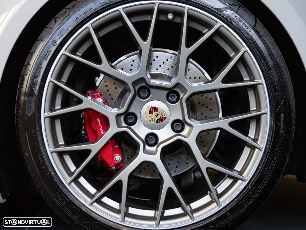 Porsche 911 (992) Carrera 4S PDK - 10