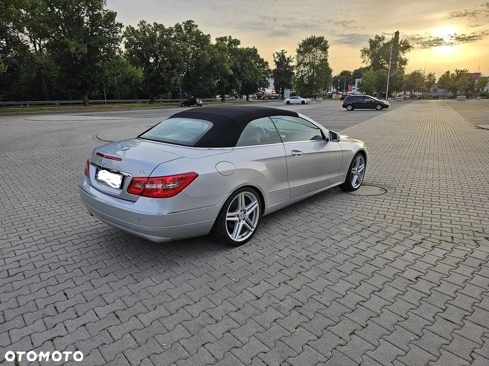 Mercedes-Benz Klasa E - 11