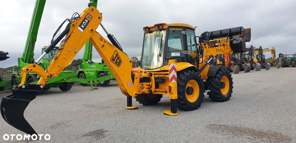 JCB 4CX rok 2008 full opcja sprowadzona 8136mtg. SUPER STAN! - 40