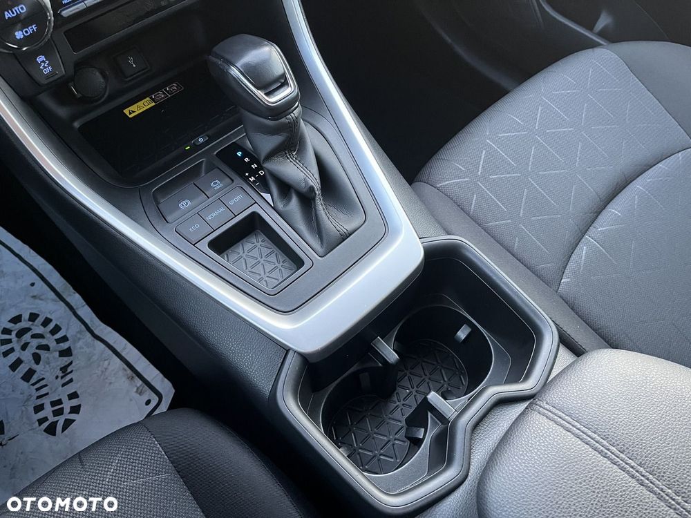 Toyota RAV4 2.0 Comfort 4x2 MS - 16