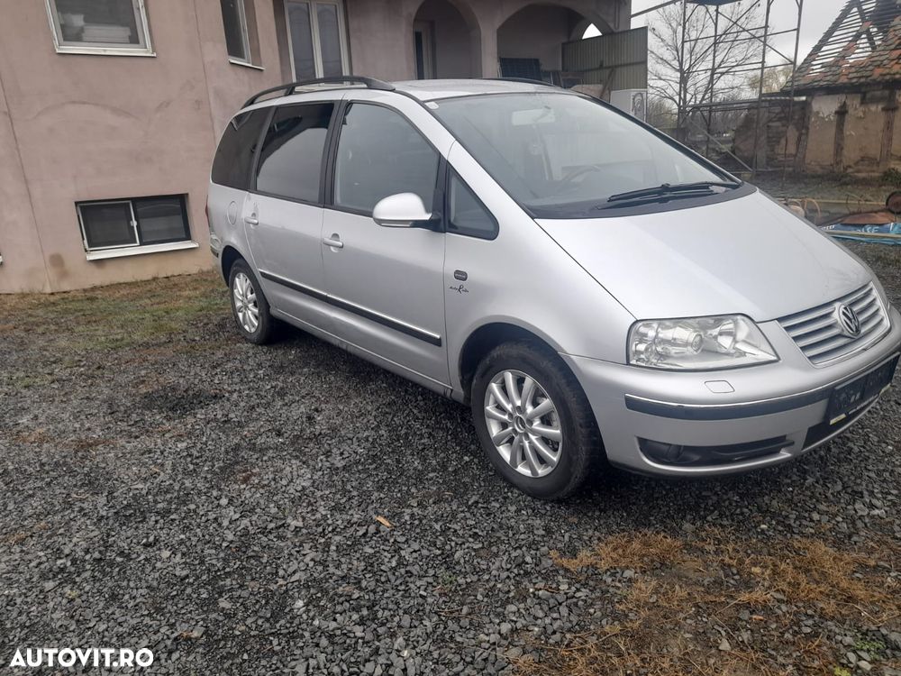 Volkswagen Sharan 2.0 TDI DPF BlueMotion Comfortline - 5