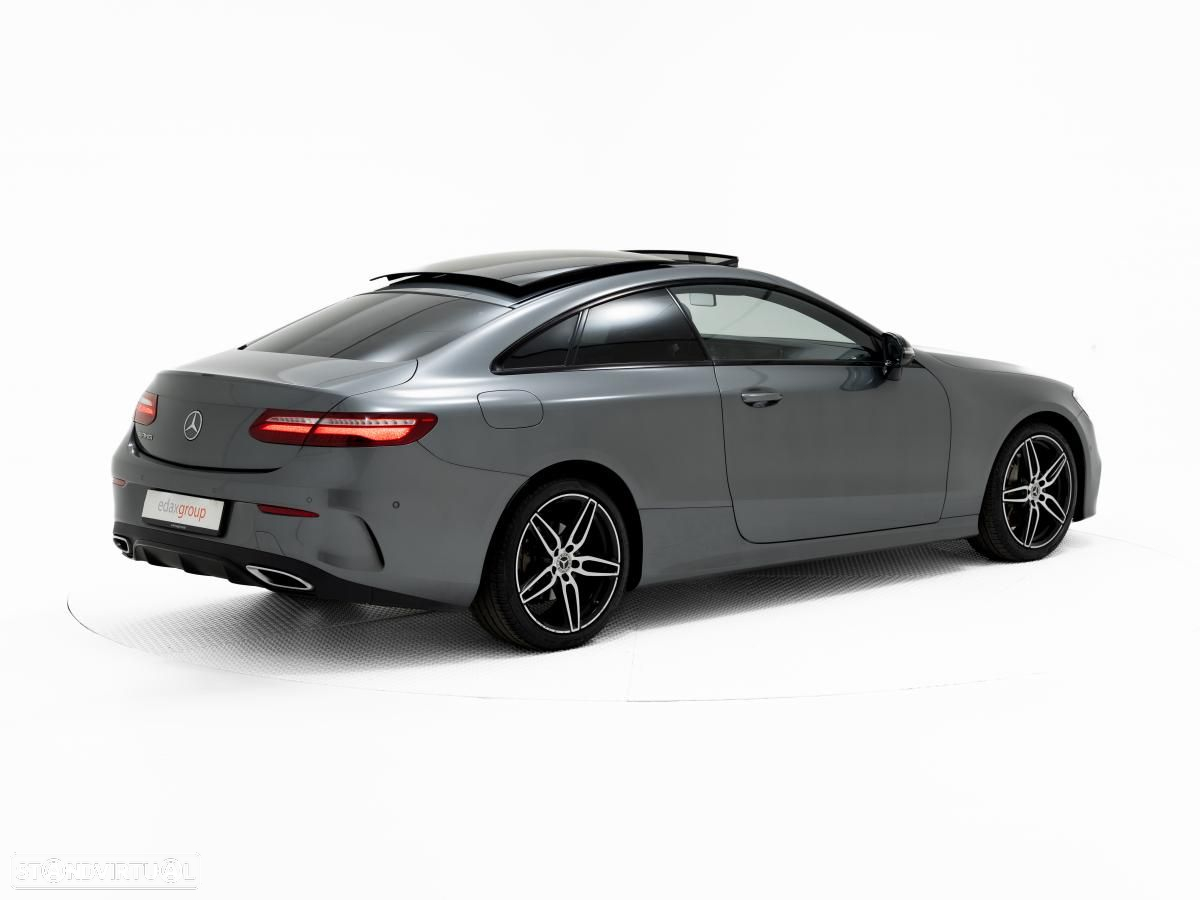 Mercedes-Benz E 220 d AMG Line - 3