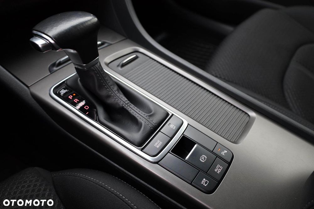 Kia Optima 1.6 T-GDI M DCT - 26