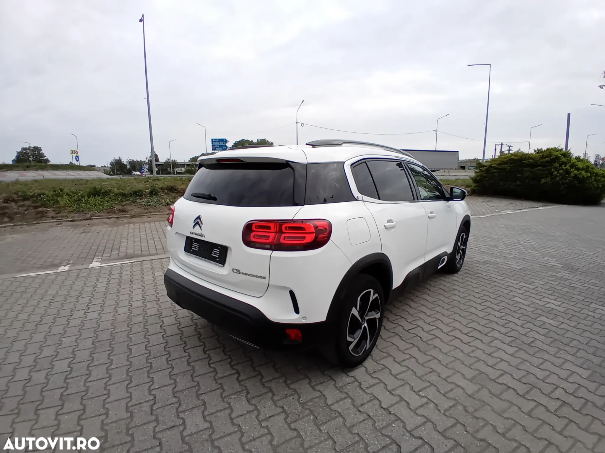 Citroën C5 Aircross 1.5 BlueHDi S&S EAT8 Shine - 11