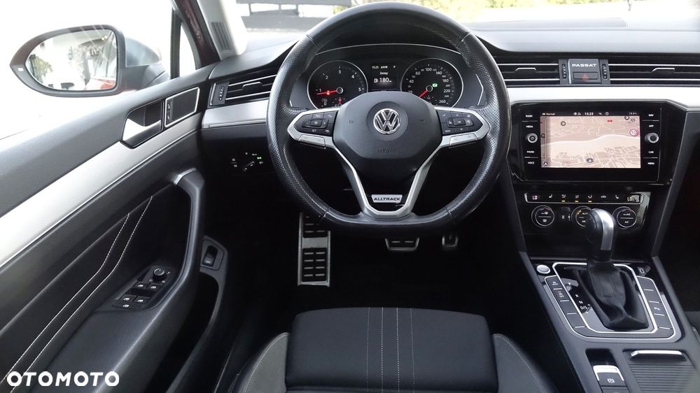 Volkswagen Passat Alltrack - 34