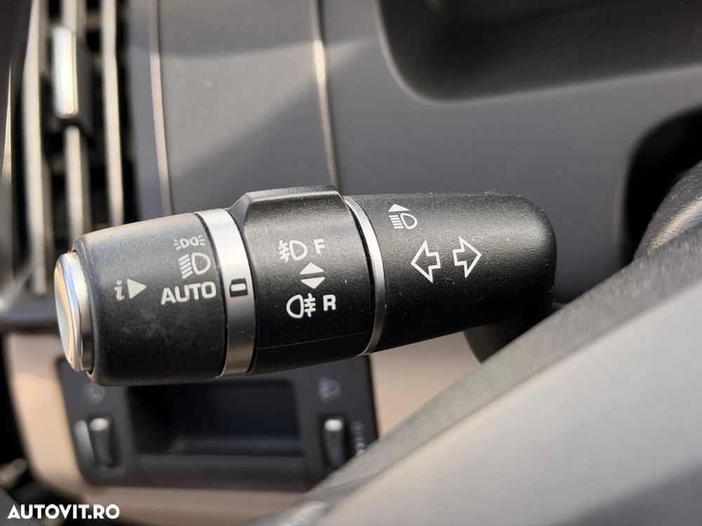 Land Rover Freelander 2.2 TD4 Dynamic - 26