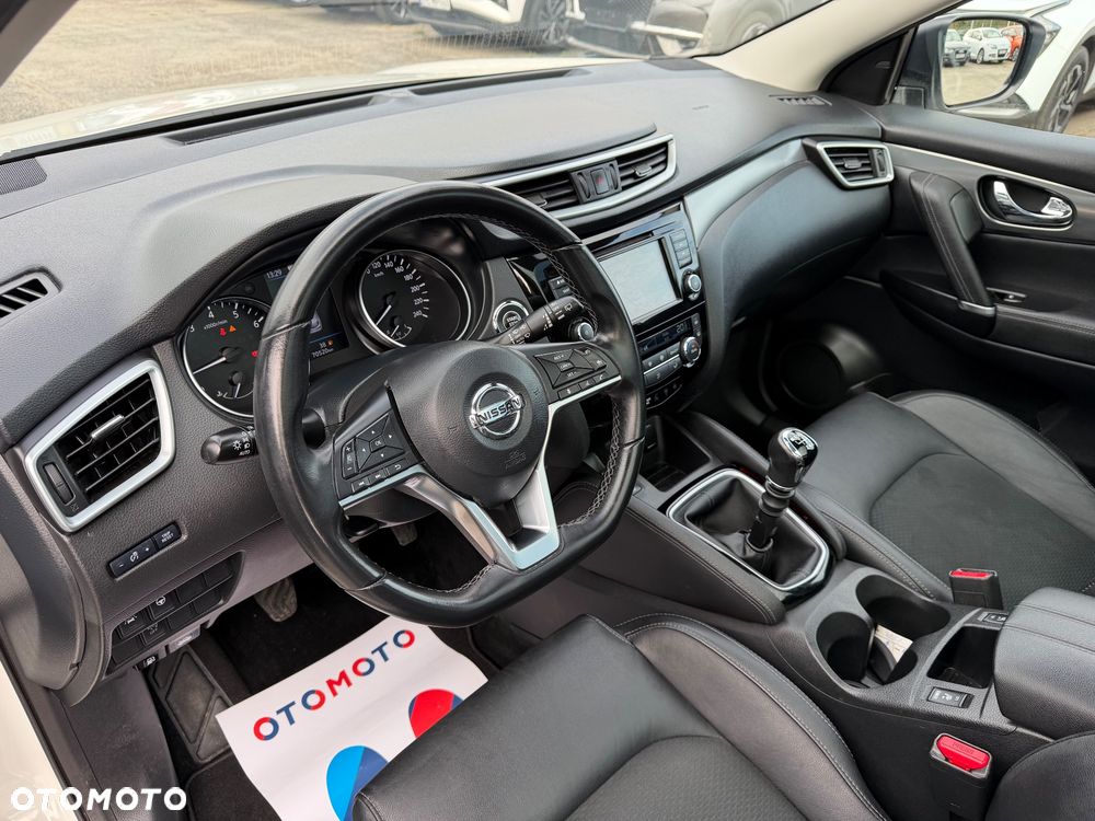Nissan Qashqai 1.3 DIG-T Tekna - 15