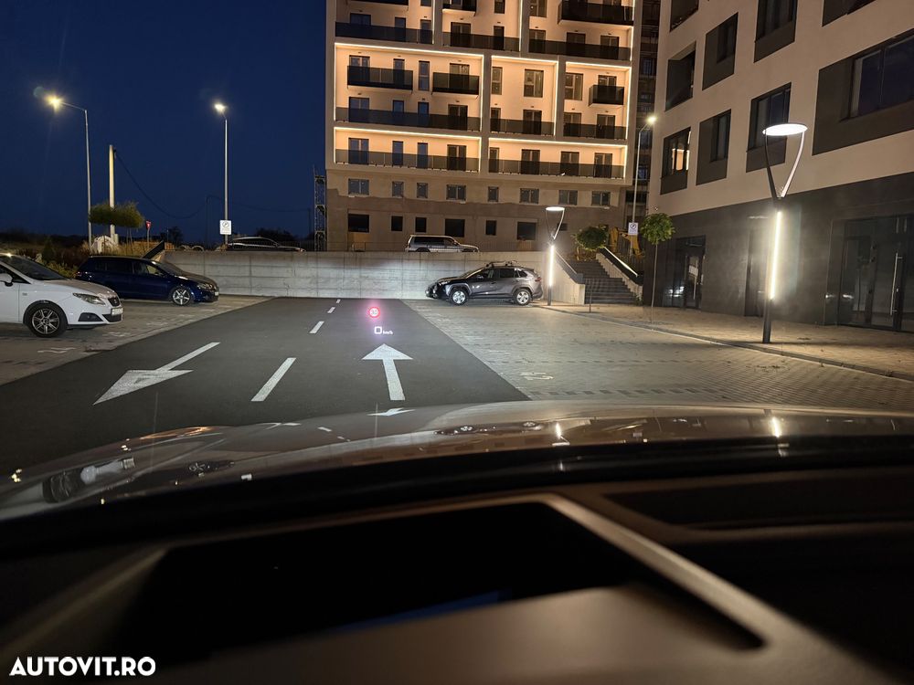Audi SQ5 Sportback - 17