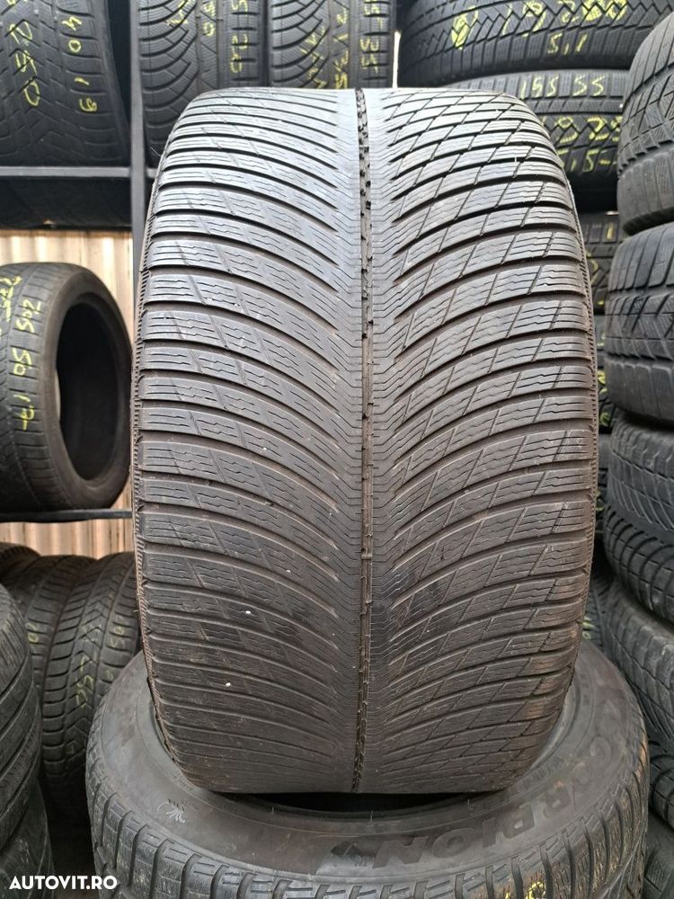 O anvelopa  325/35 R22 Michelin - 1