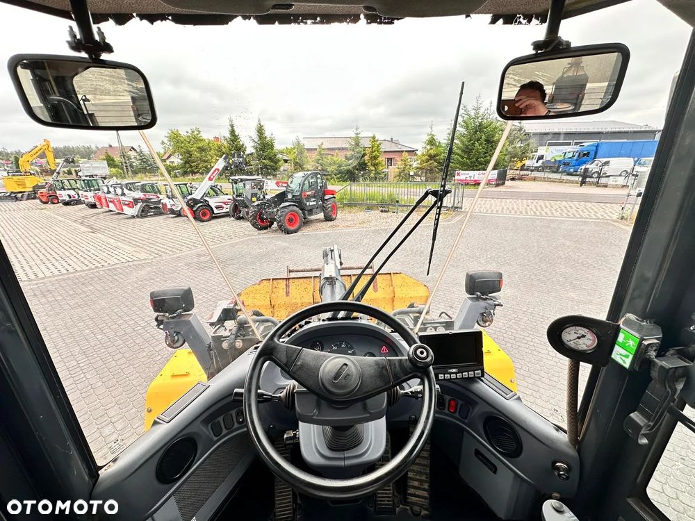 Komatsu WA250PZ - 12