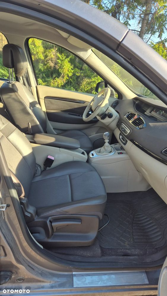 Renault Scenic - 6