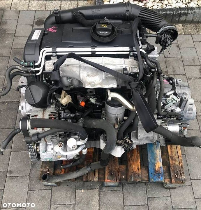 VW AUDI SILNIK MOTOR 2.0 TDI BKD CAŁKOWICIE KOMPLETNY - 1