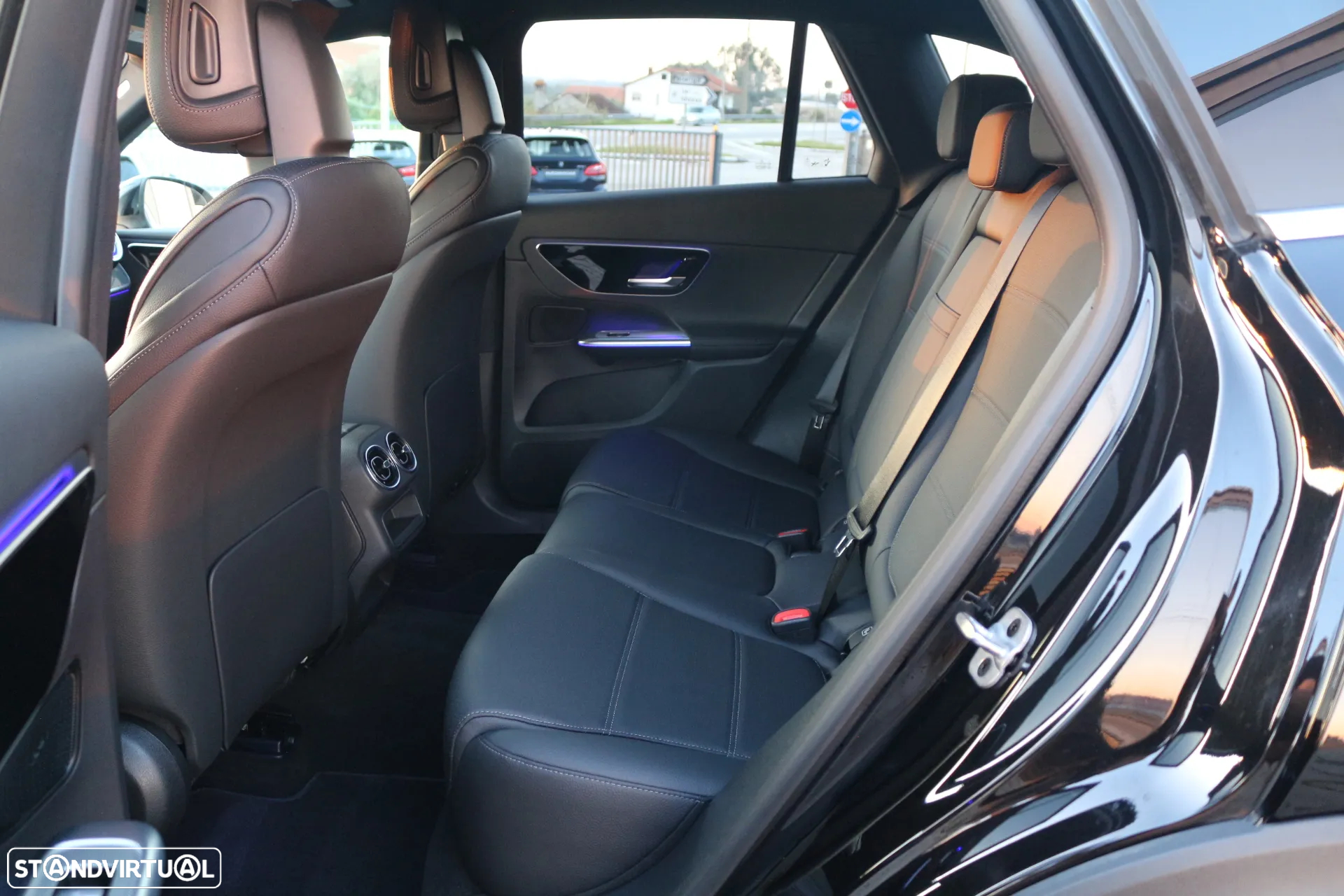 Mercedes-Benz GLC 300 de 4Matic - 35