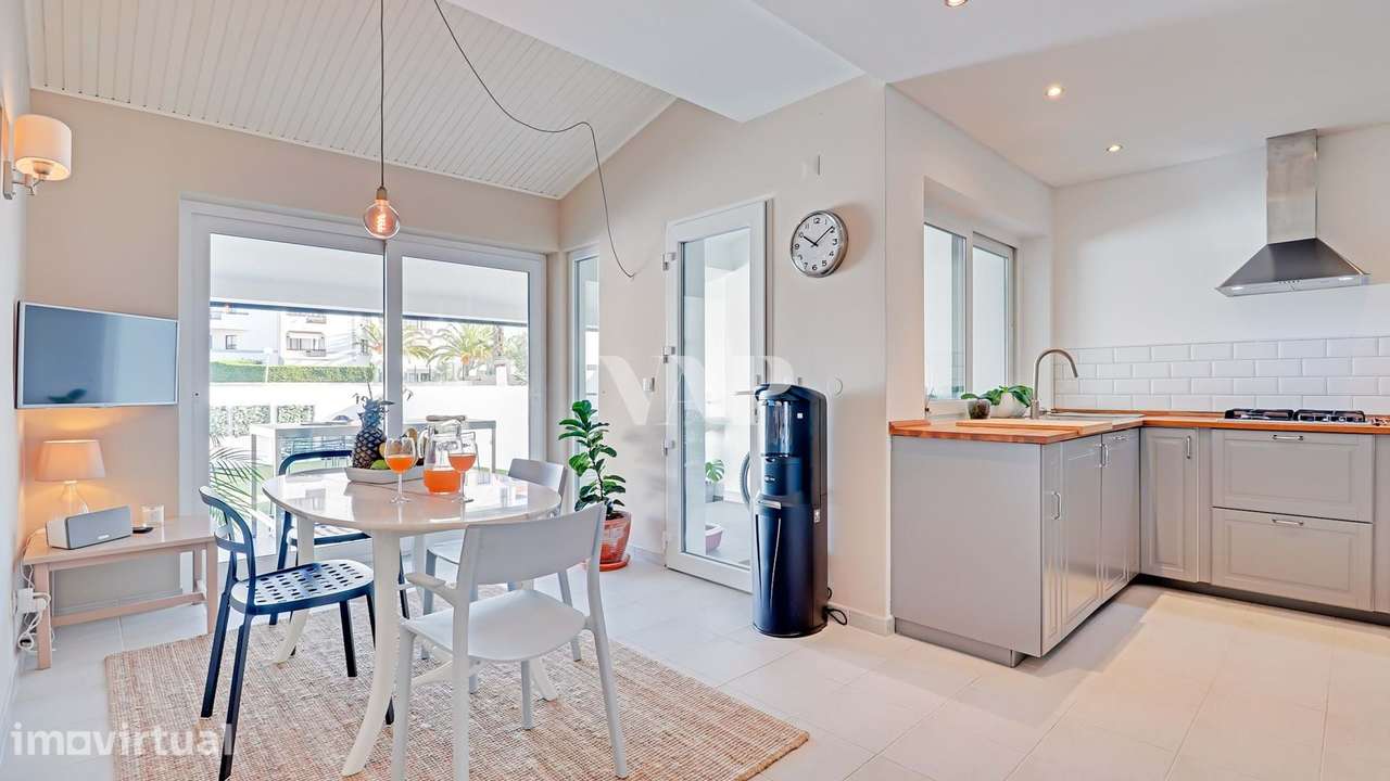 Moradia V3 para venda em Vilamoura, totalmente remodelada - Grande imagem: 2/29