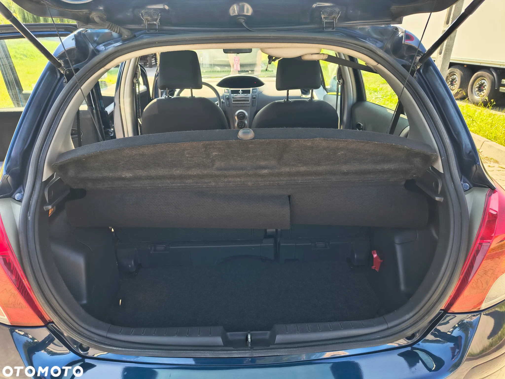 Toyota Yaris 1.0 Luna A/C - 8