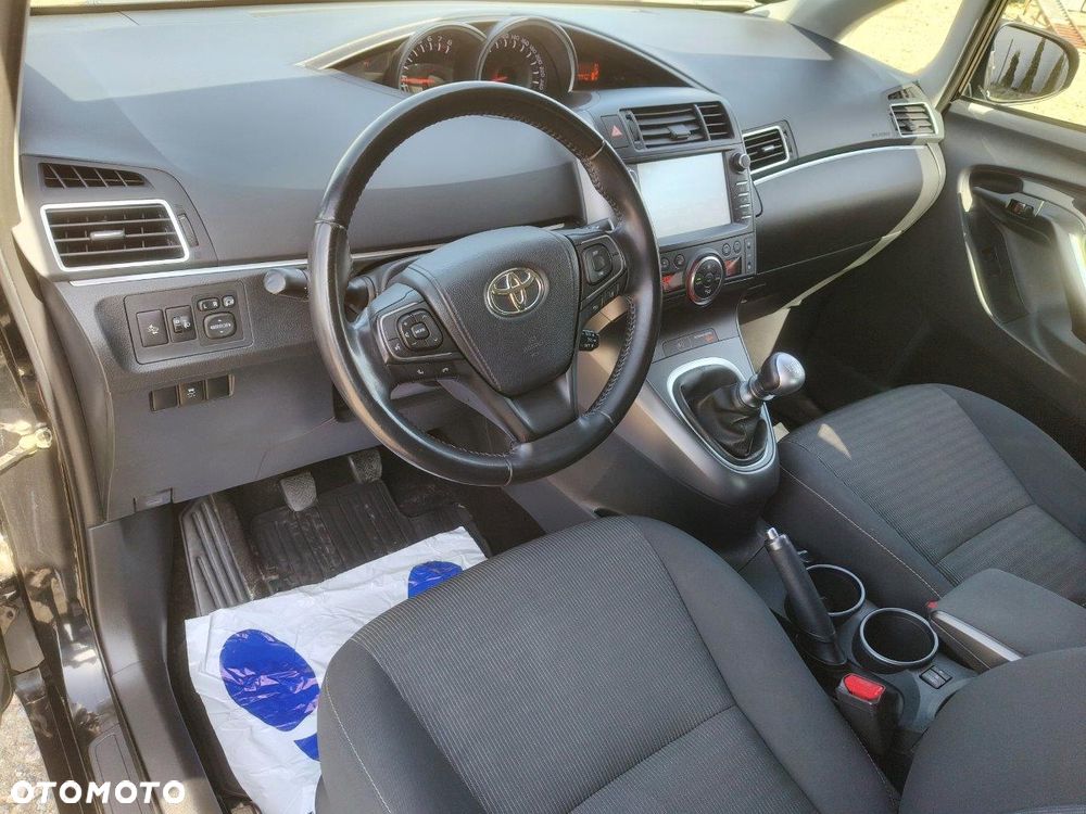 Toyota Verso 1.8 7-Sitzer Edition S+ - 20