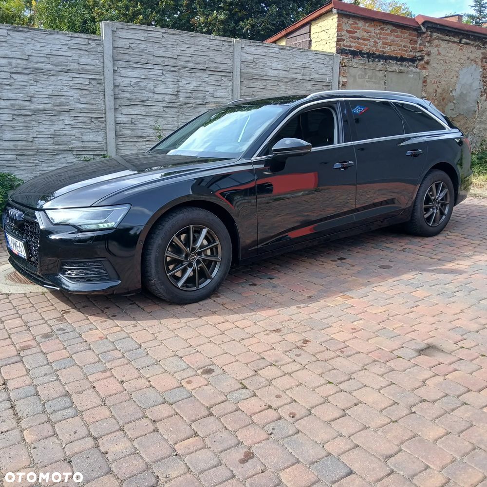 Audi A6 Avant - 1