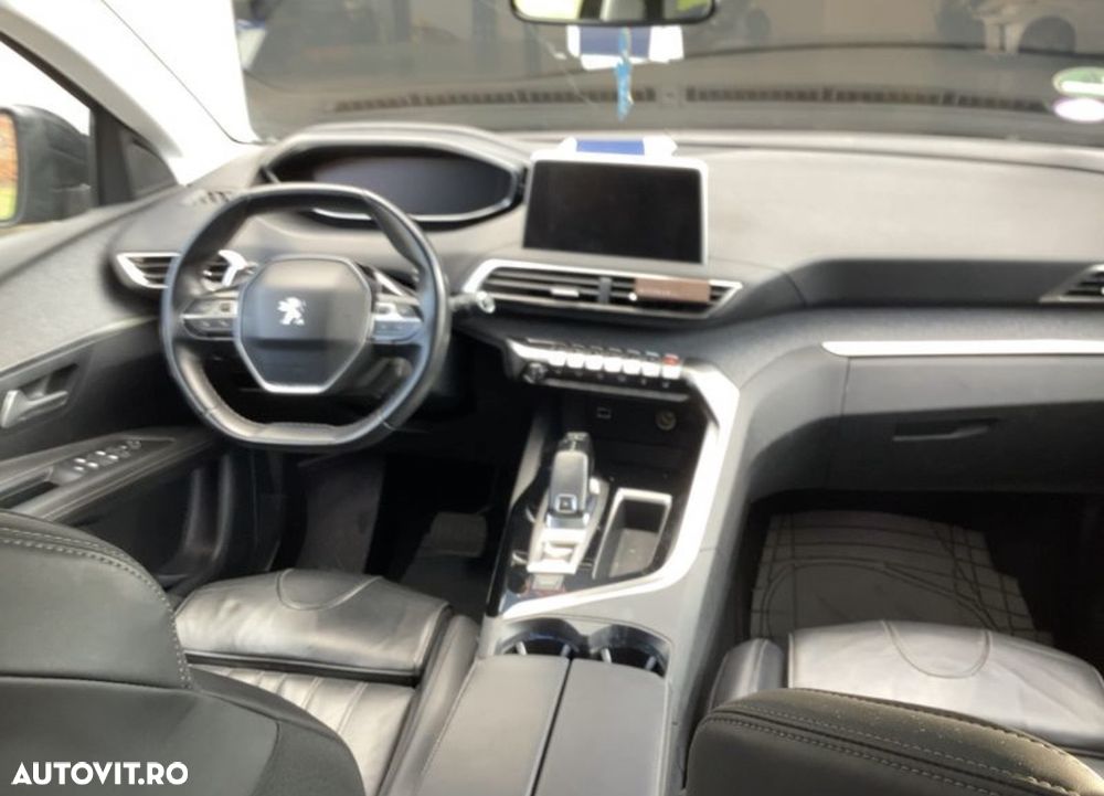 Peugeot 3008 PureTech 130 Stop & Start GPF EAT8 GT - 12