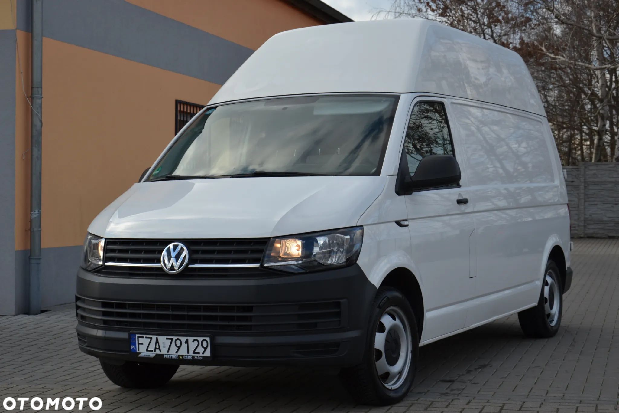 Volkswagen Transporter T6 - 1