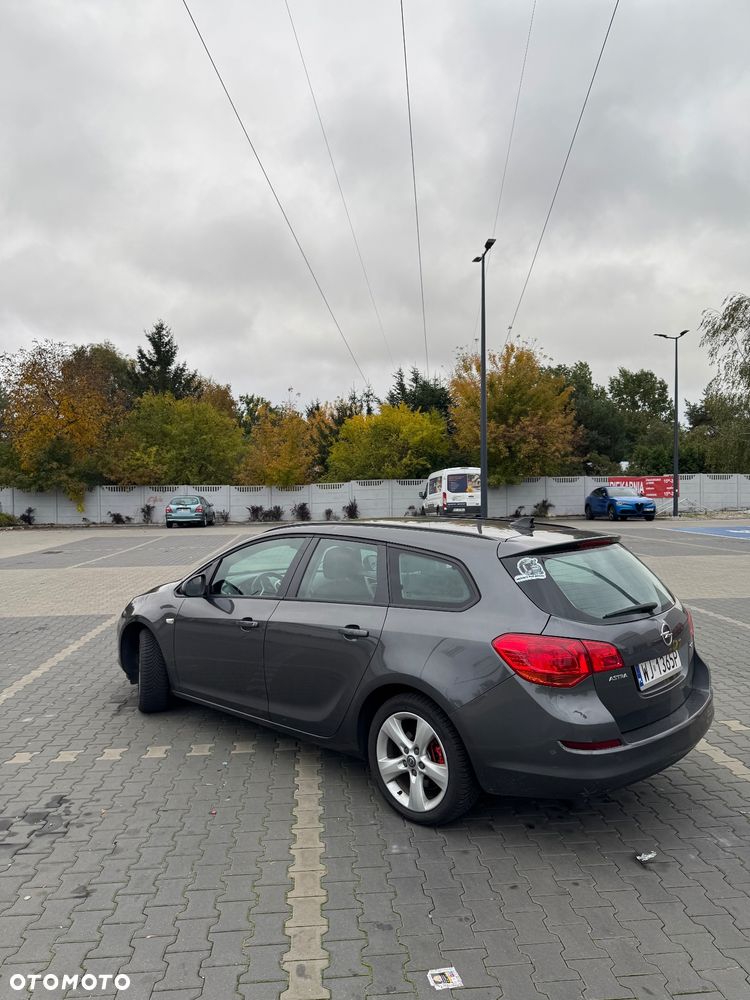 Opel Astra - 5