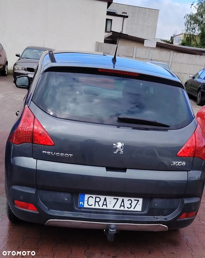 Peugeot 3008 2.0 HDi Premium - 8