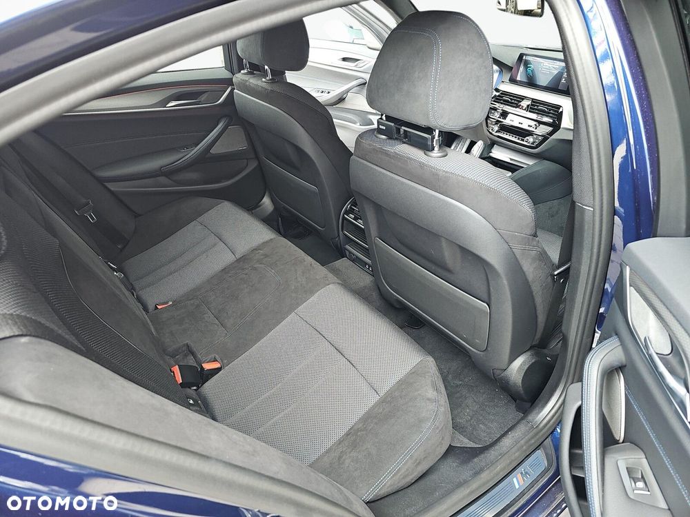 BMW Seria 5 - 34