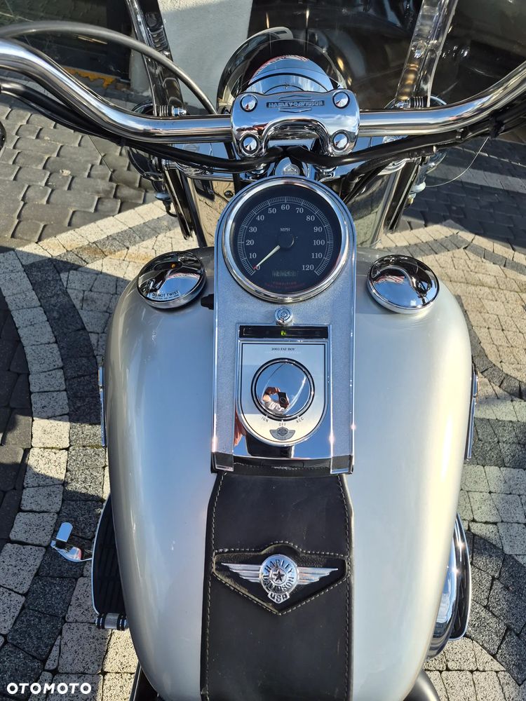 Harley-Davidson Softail Fat Boy - 24