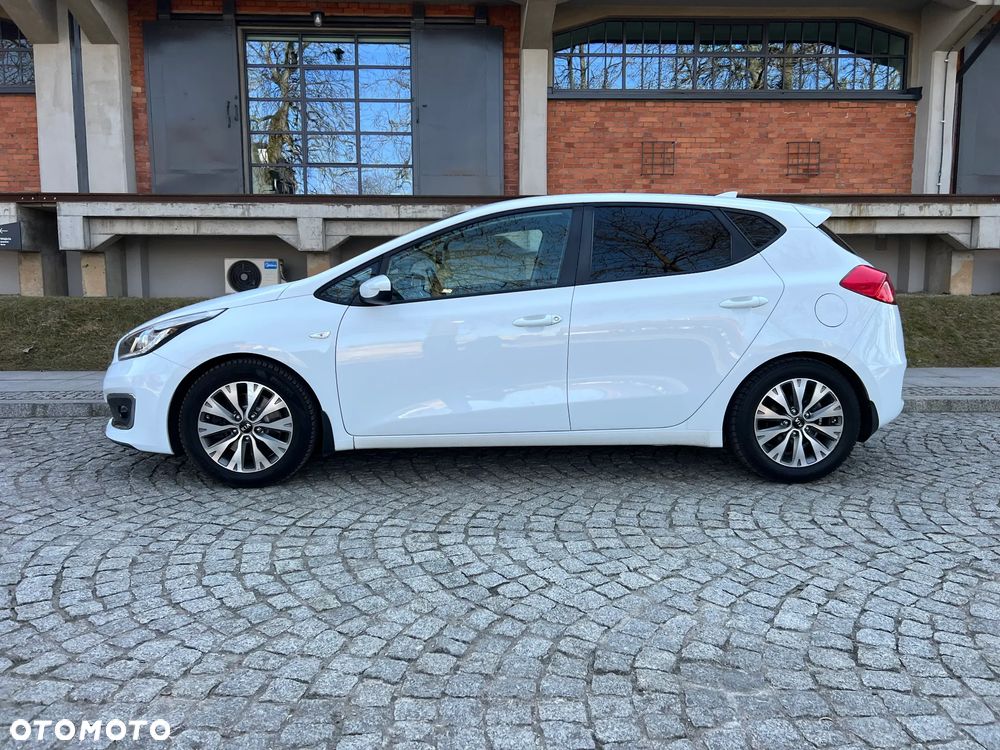 Kia Ceed 1.6 CRDi M - 5