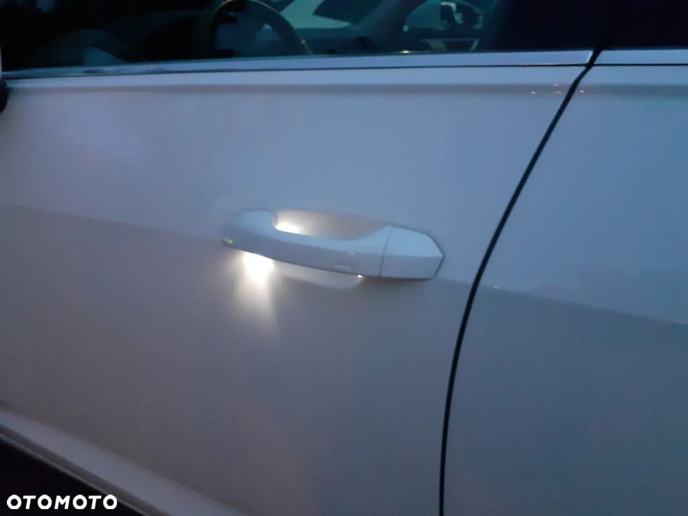 Audi A6 Avant 40 TDI mHEV Quattro S tronic - 13