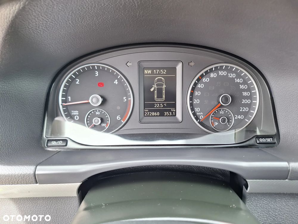 Volkswagen Touran 1.6 TDI DPF Highline - 16