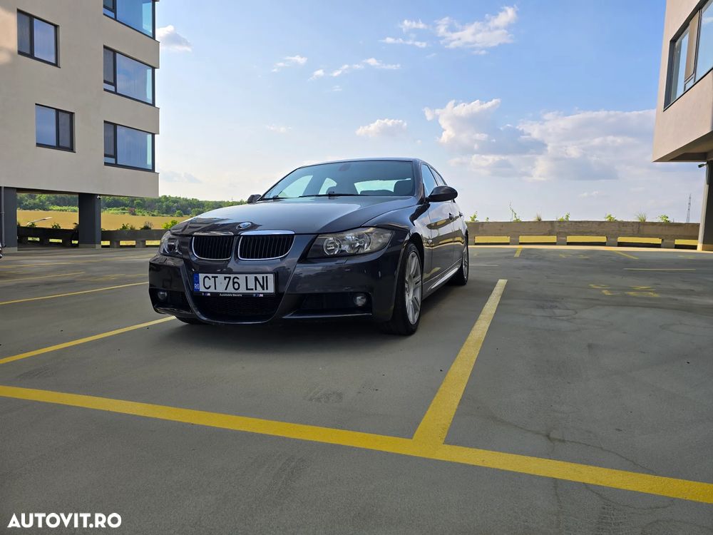 BMW Seria 3 318i - 11