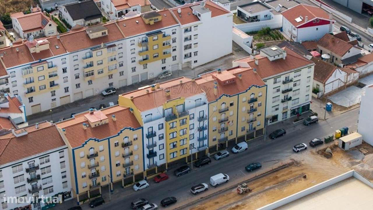 Apartamento T2 para arrendamento - Grande imagem: 2/19