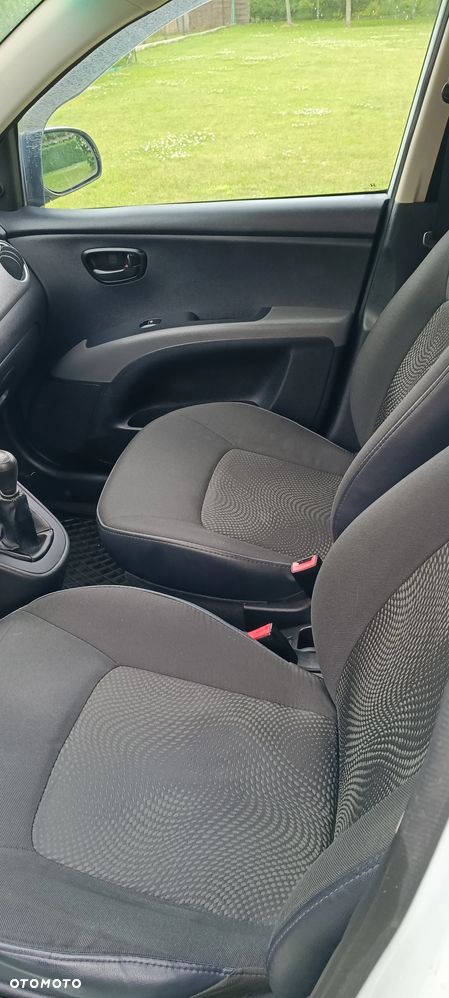 Hyundai i10 1.1 Edition 20 - 5