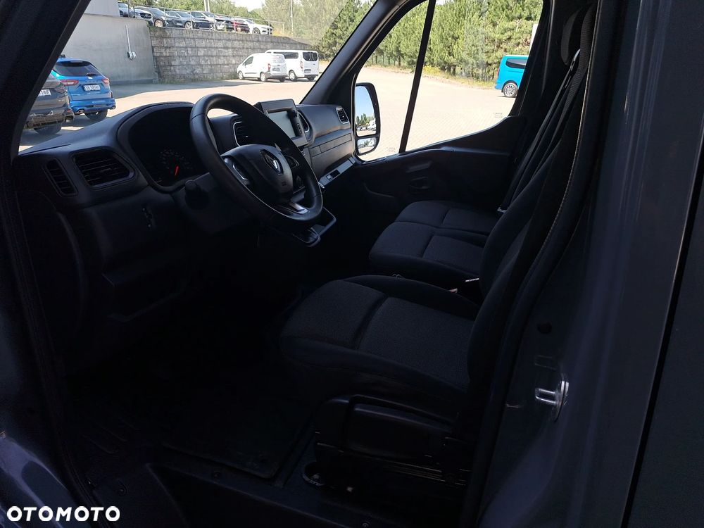 Renault Master - 10