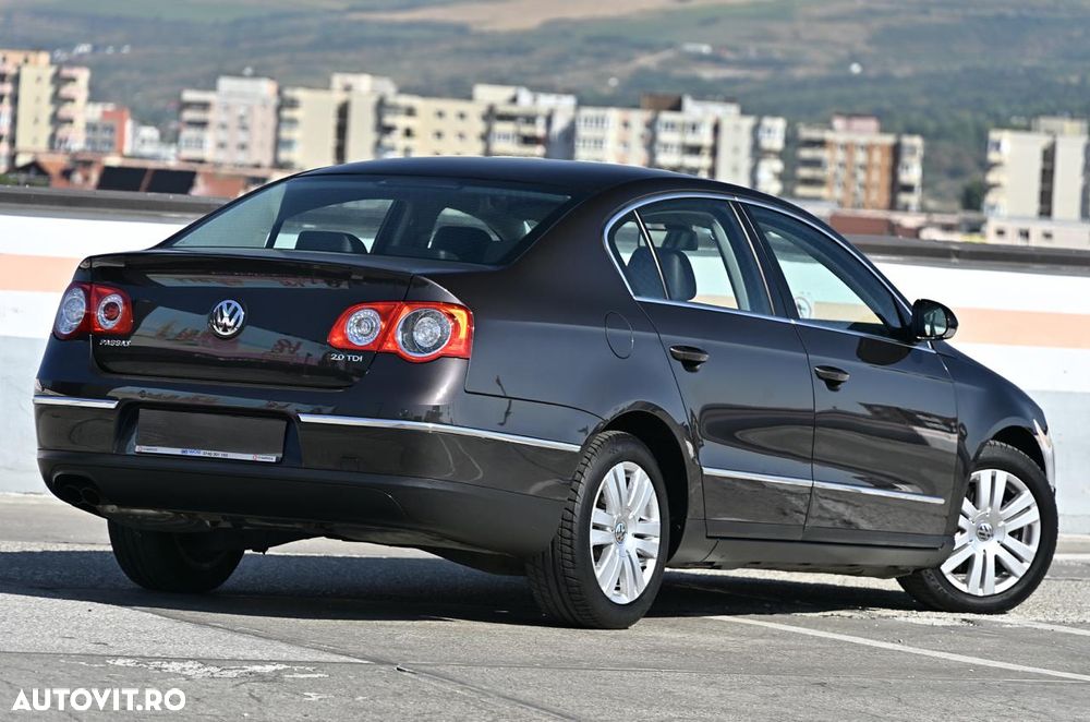 Volkswagen Passat 2.0TDI Highline DPF - 4