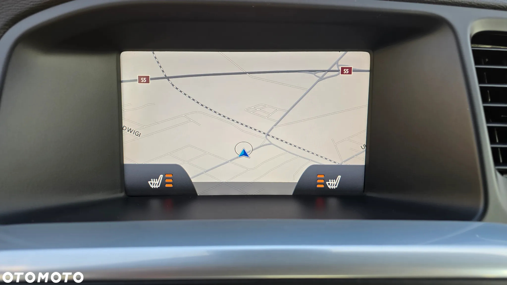 Volvo V60 - 17