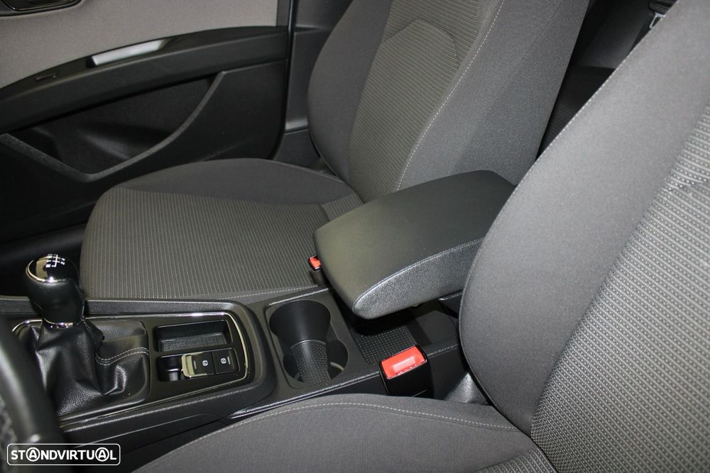 SEAT Leon ST 1.6 TDI Style S/S — fotografia 23