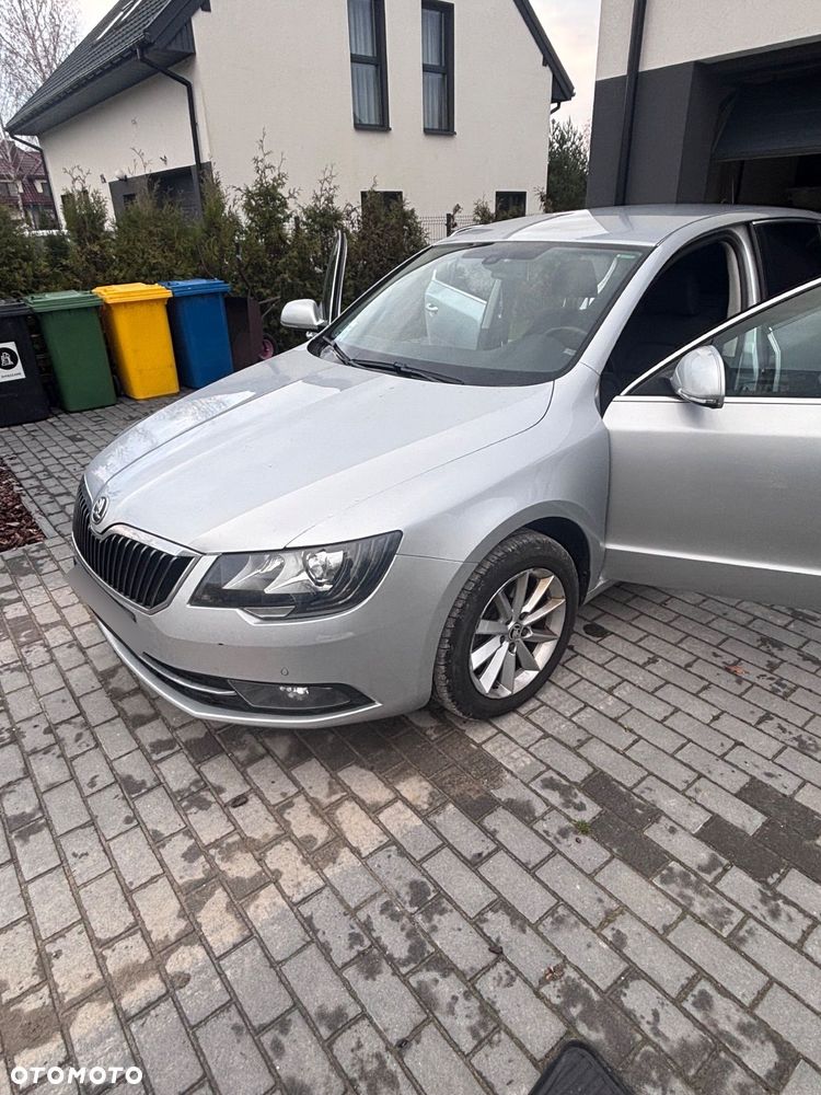 Skoda Superb 1.8 TSI Ambition - 2