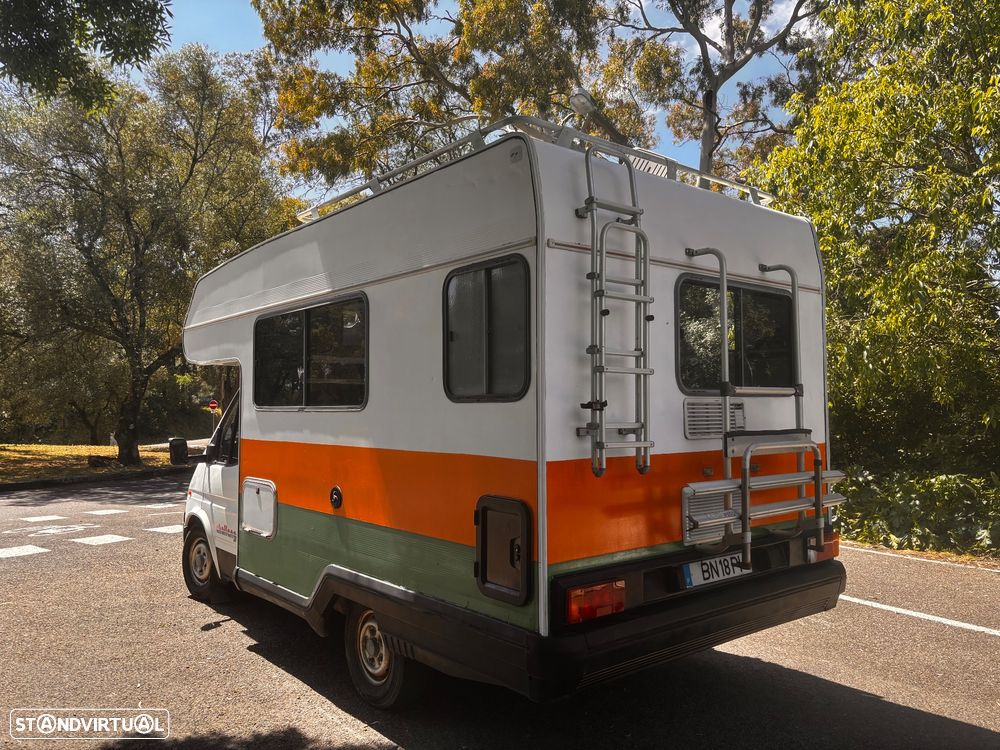 Ford Transit Challenger - 2