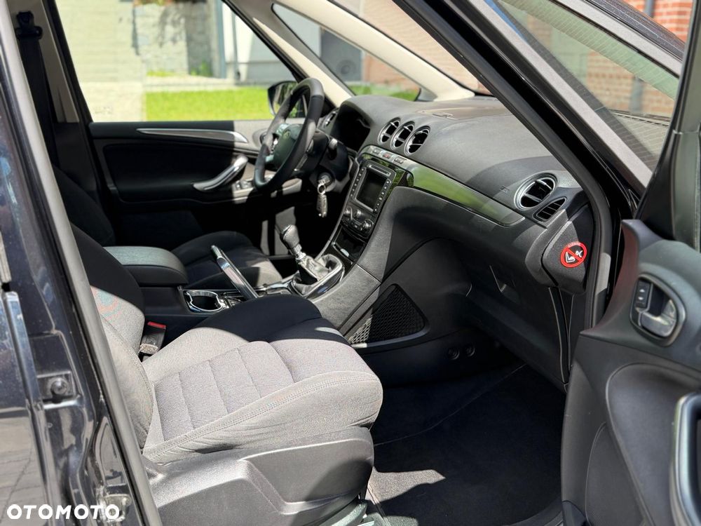 Ford Galaxy 2.0 TDCi Titanium - 14