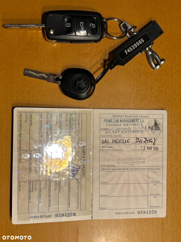 Skoda RAPID Spb 1.2 TSI Ambition - 28