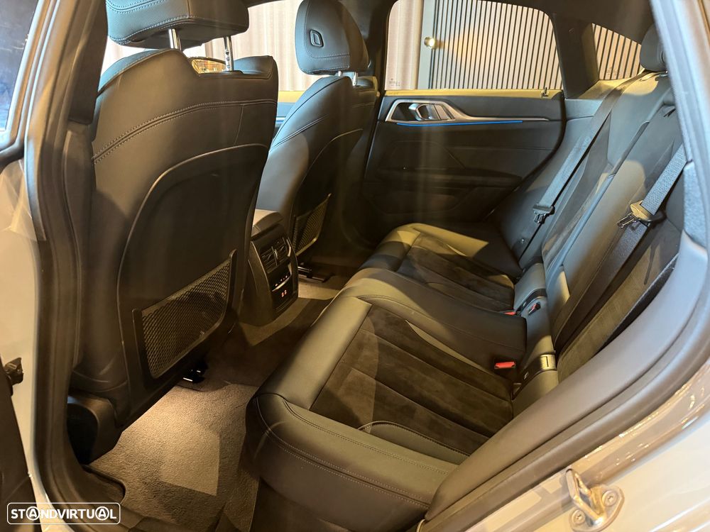 BMW i4 eDrive35 Pack Desportivo M - 26