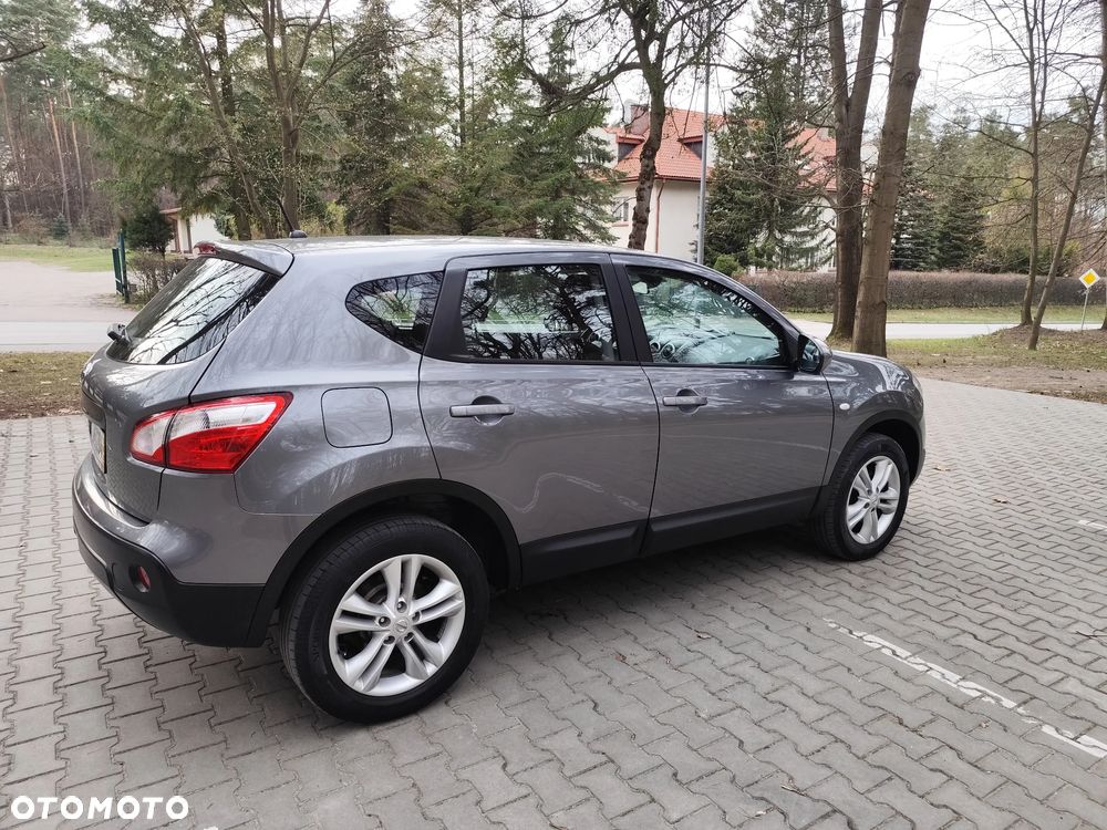 Nissan Qashqai - 10