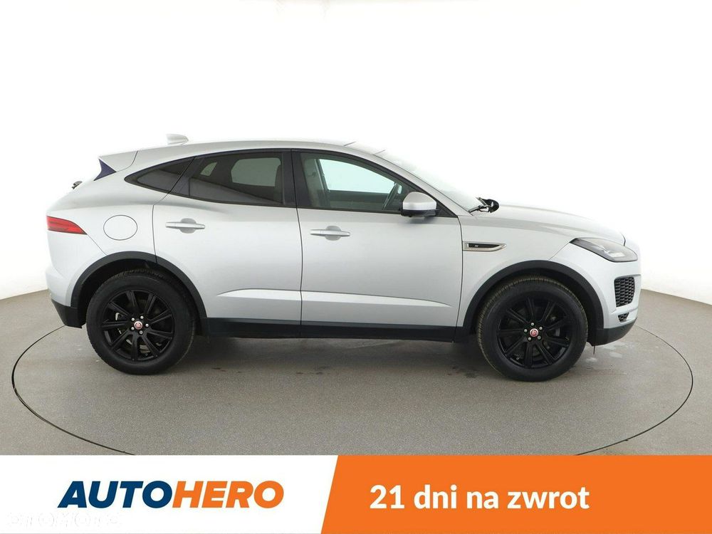 Jaguar F-Pace 2.0 i4D AWD Pure - 9