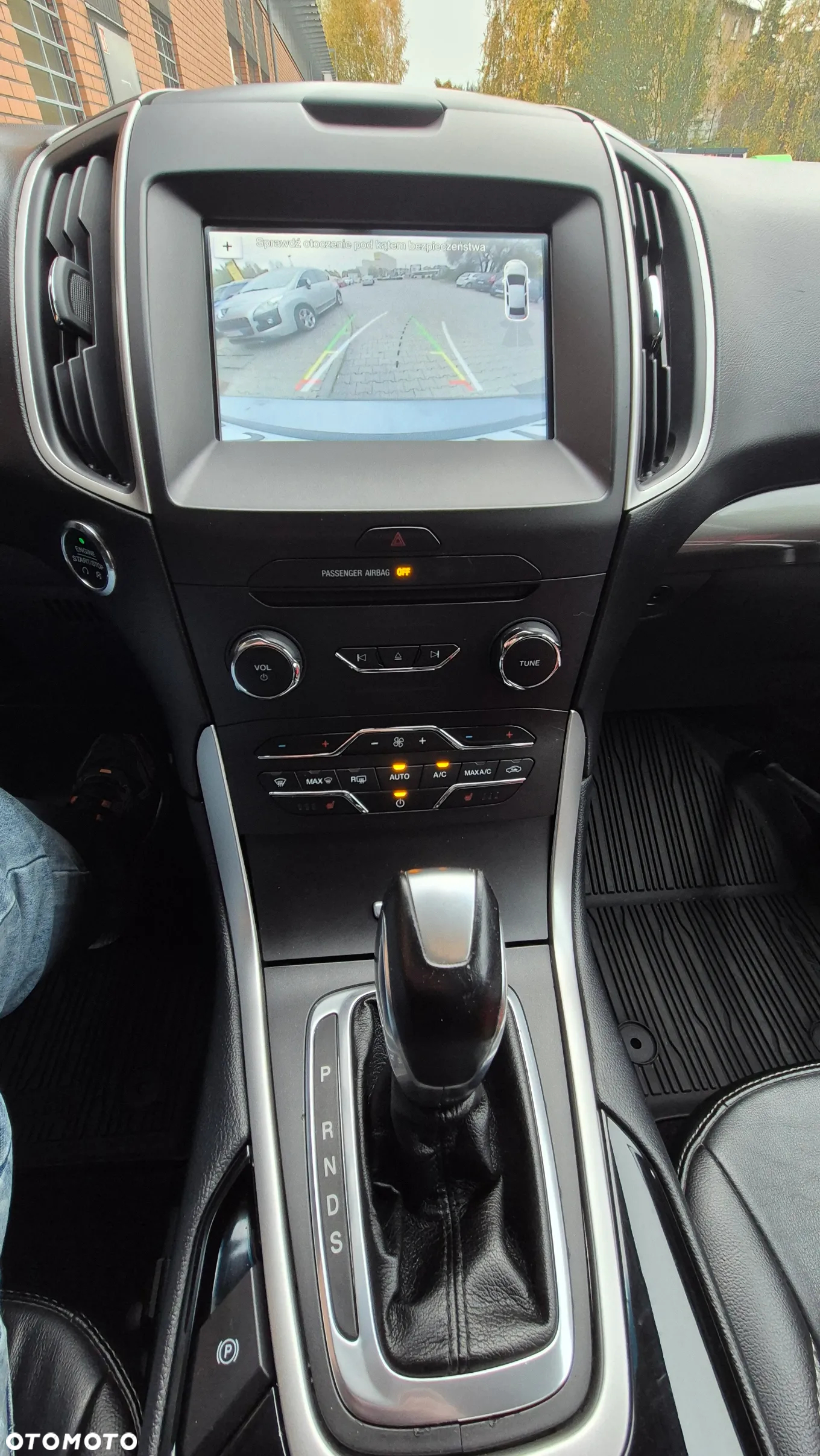 Ford Edge - 18