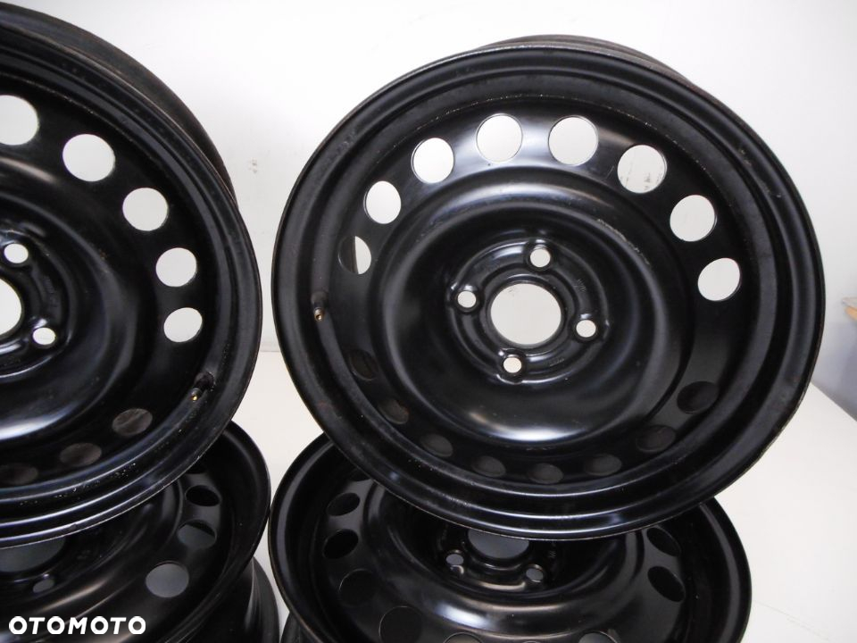 Felgi 15 Fiat Grande Punto EVO Opel Meriva ET43 - 9
