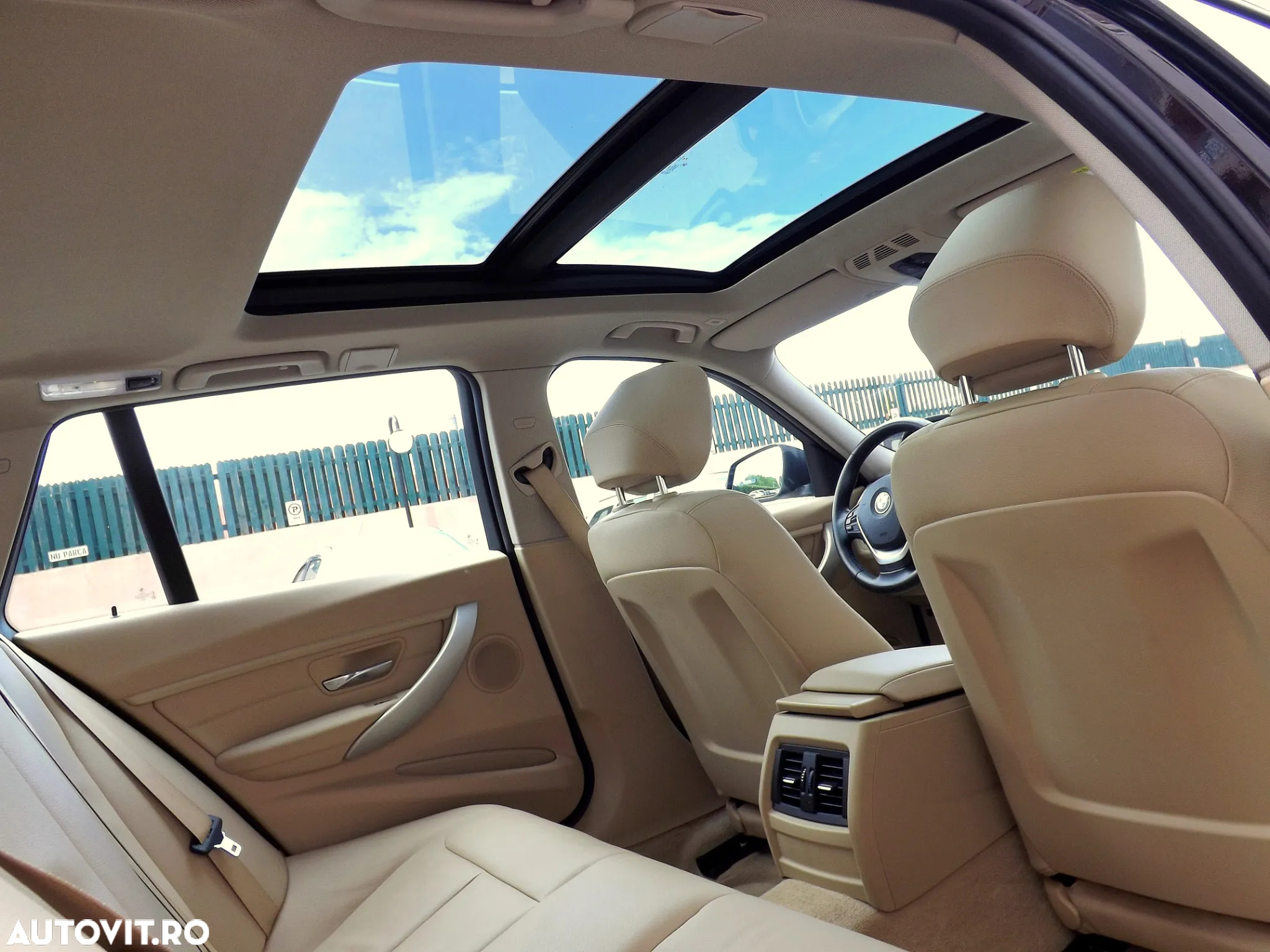 BMW Seria 3 320d Efficient Dynamic Edition Aut. Luxury Line - 3