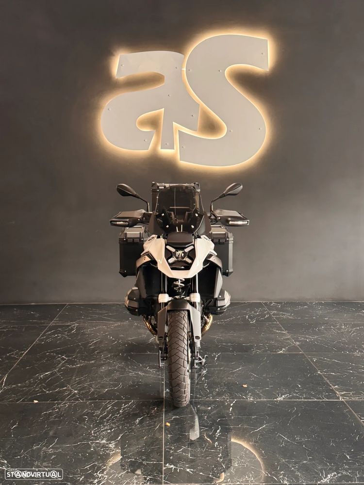 BMW R 1300 GS LightWhite - 4
