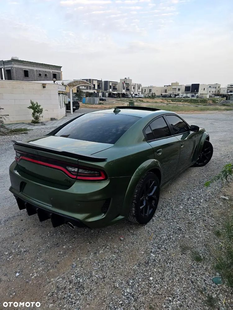 Dodge Charger - 5