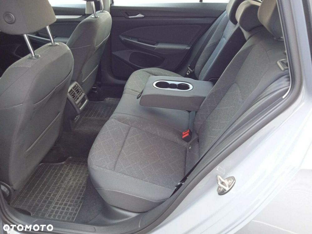 Volkswagen Golf - 13